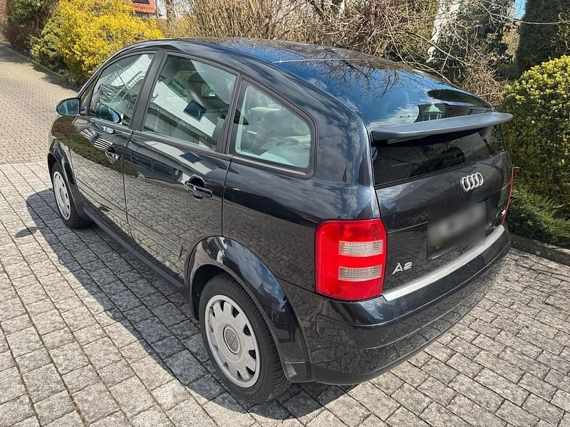 Gebraucht Audi A2 75 PS (55 kW) 2002 Schwarz Kleinwagen