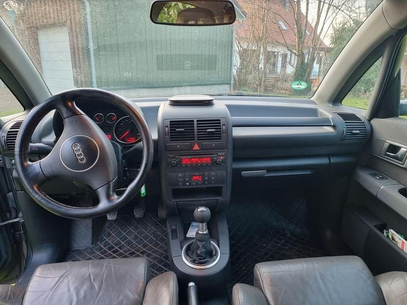 Gebraucht Audi A2 Sport 75 PS (55 kW) 2003 Grau Kleinwagen