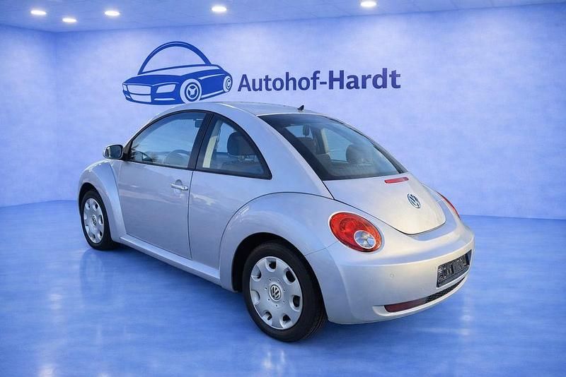 Gebraucht VW New Beetle 102 PS (75 kW) 2007 Silber Kleinwagen