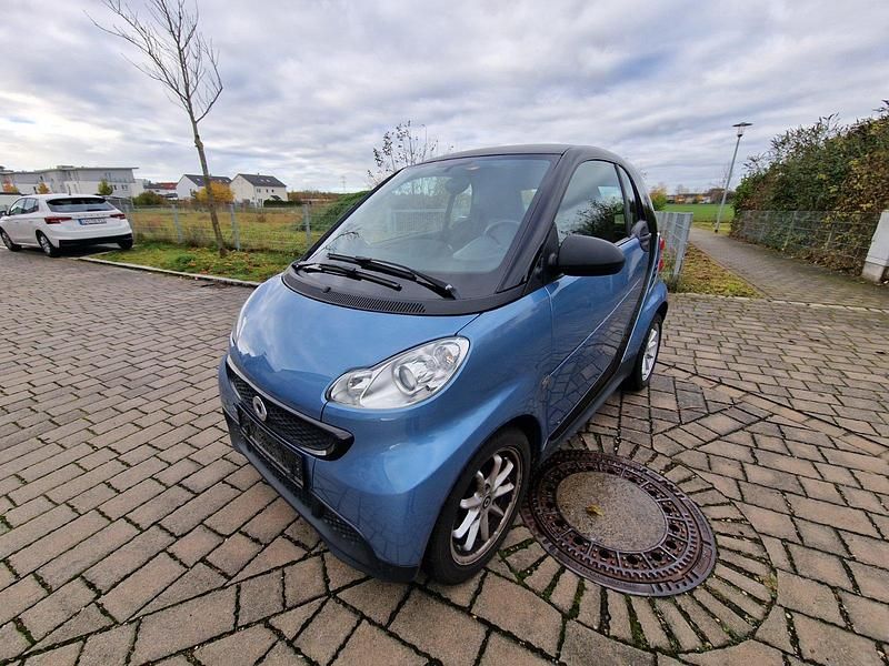 Blau Gebraucht 2013 Smart ForTwo Coupé Coupé | 5.700 € (Fairer Preis) - Bild 1/2
