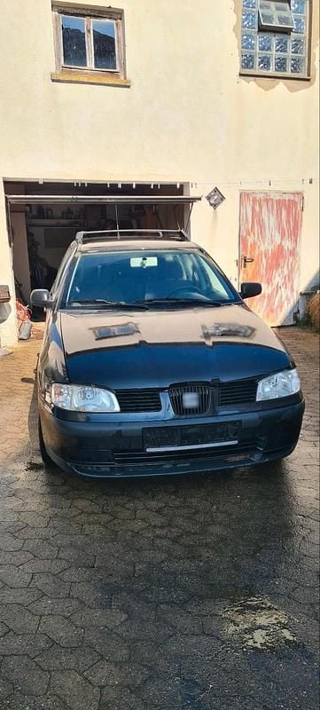 Gebraucht Seat Cordoba 75 PS (55 kW) 2003 Limousine