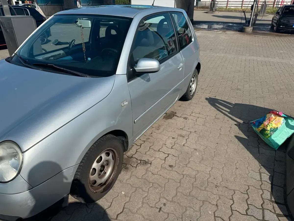 Gebraucht VW Lupo 75 PS (55 kW) 2001 Grau Kleinwagen