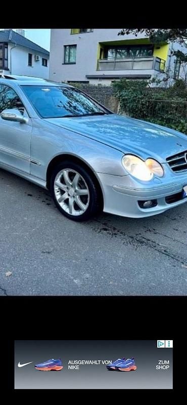 Gebraucht Mercedes CLK280 231 PS (169 kW) 2007 Silber Coupé