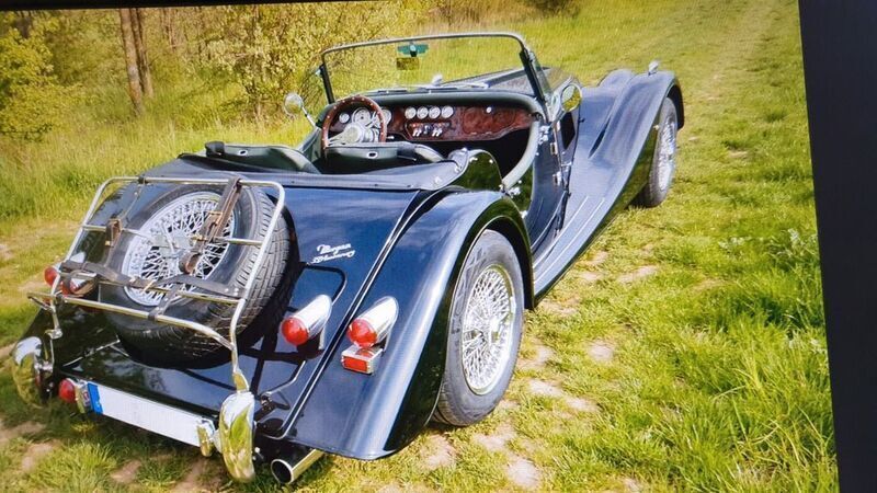 Schwarz Gebraucht 2004 Morgan Plus 8 Cabrio | 66.900 € - Bild 1/4