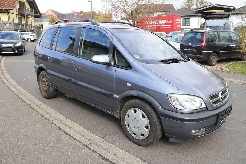 Gebraucht Opel Zafira Njoy 97 PS (71 kW) 2005 Grau Van / Kleinbus