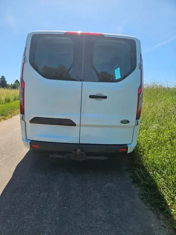 Gebraucht Ford Transit Custom 224 PS (164 kW) 2018 Weiß Van / Kleinbus
