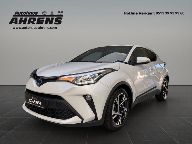 Platinumweiß perleffekt Gebraucht 2024 Toyota C-HR Team SUV | 29.900 € (Etwas zu teuer) - Bild 1/4