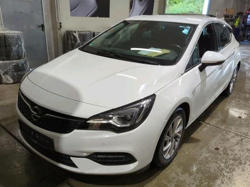 Weiß Gebraucht 2020 Opel Astra Elegance Limousine | 12.890 € (Guter Preis) - Bild 1/3