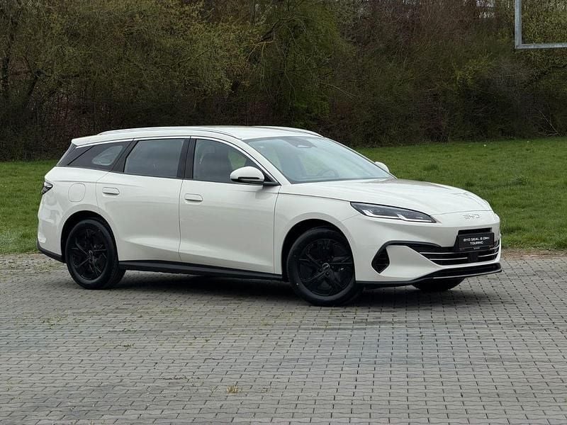 Neu BYD Seal Boost 184 PS (135 kW) 2026 Weiß Limousine