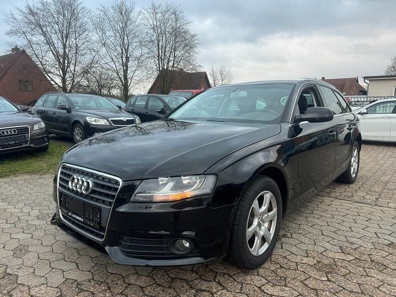 Gebraucht Audi A4 Attraction 179 PS (131 kW) 2011 Schwarz Kombi
