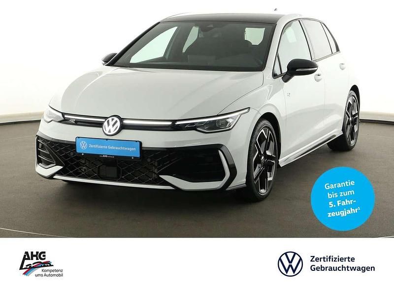 Weiß Gebraucht 2025 VW Golf VIII R-line Limousine | 34.890 € (Teuer) - Bild 1/3