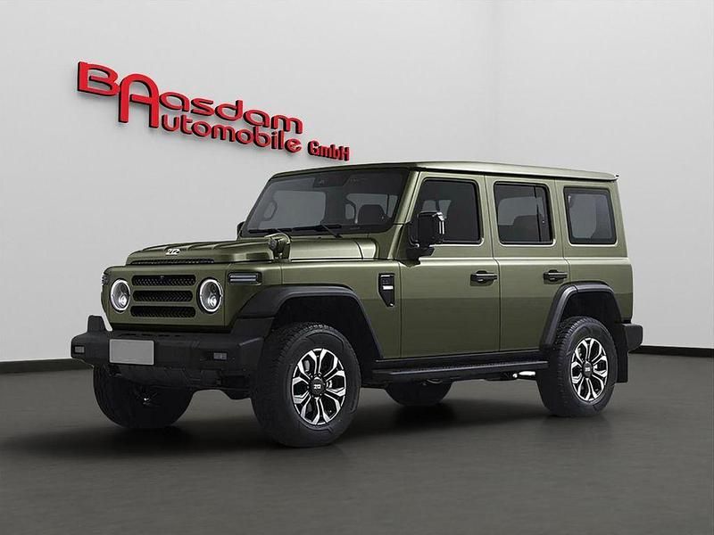 Neu BAW 212 166 PS (122 kW) 2026 Grün SUV