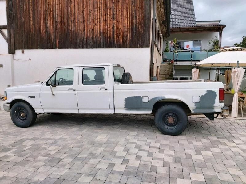 Weiß Gebraucht 1995 Ford F350 XL SUV | 6.000 € - Bild 1/4