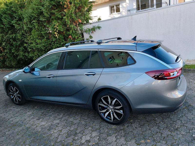 Gebraucht Opel Insignia Innovation 165 PS (121 kW) 2018 Grau Kombi