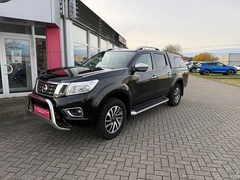 Schwarz Gebraucht 2018 Nissan Navara Tekna Abholung | 25.990 € (Fairer Preis) - Bild 1/4