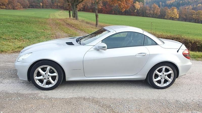 Gebraucht Mercedes SLK200 184 PS (135 kW) 2008 Silber Cabrio