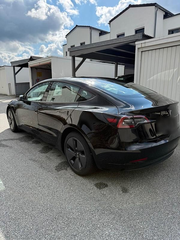 Gebraucht Tesla Model 3 366 kW (498 PS) 2022 Schwarz Limousine