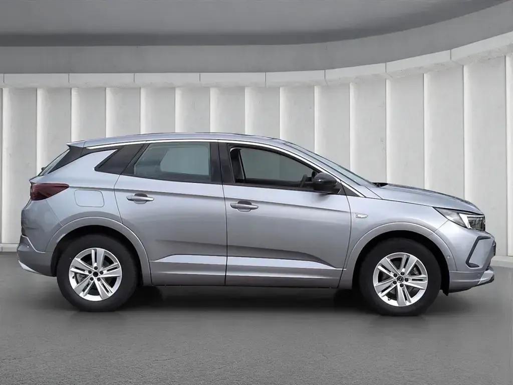 Gebraucht Opel Grandland X Enjoy 131 PS (96 kW) 2024 Grau SUV