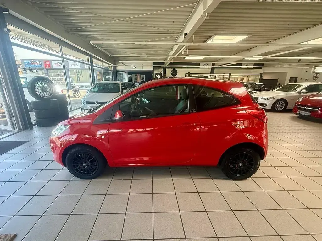 Gebraucht Ford Ka Trend 69 PS (50 kW) 2014 Rot Kleinwagen