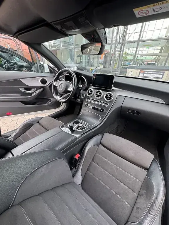 Gebraucht Mercedes C250 AMG line 287 PS (211 kW) 2017 Weiß Cabrio