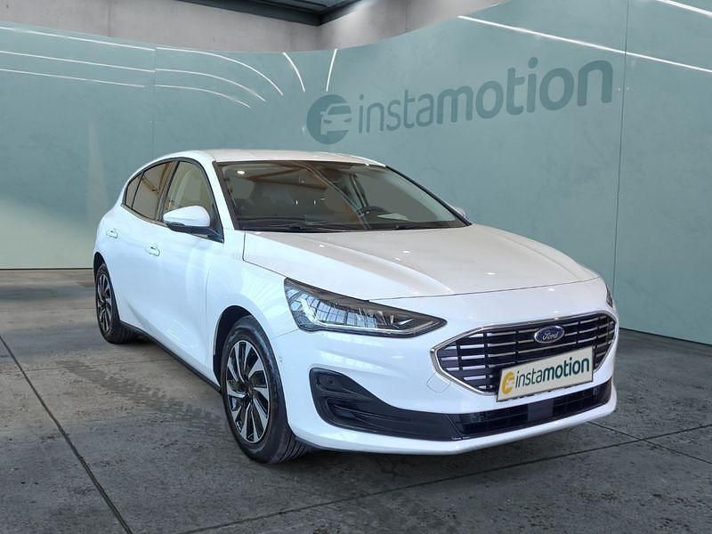 Używany Ford Focus Titanium 125 KM (91 kW) 2024 Biały Sedan/Limuzyna