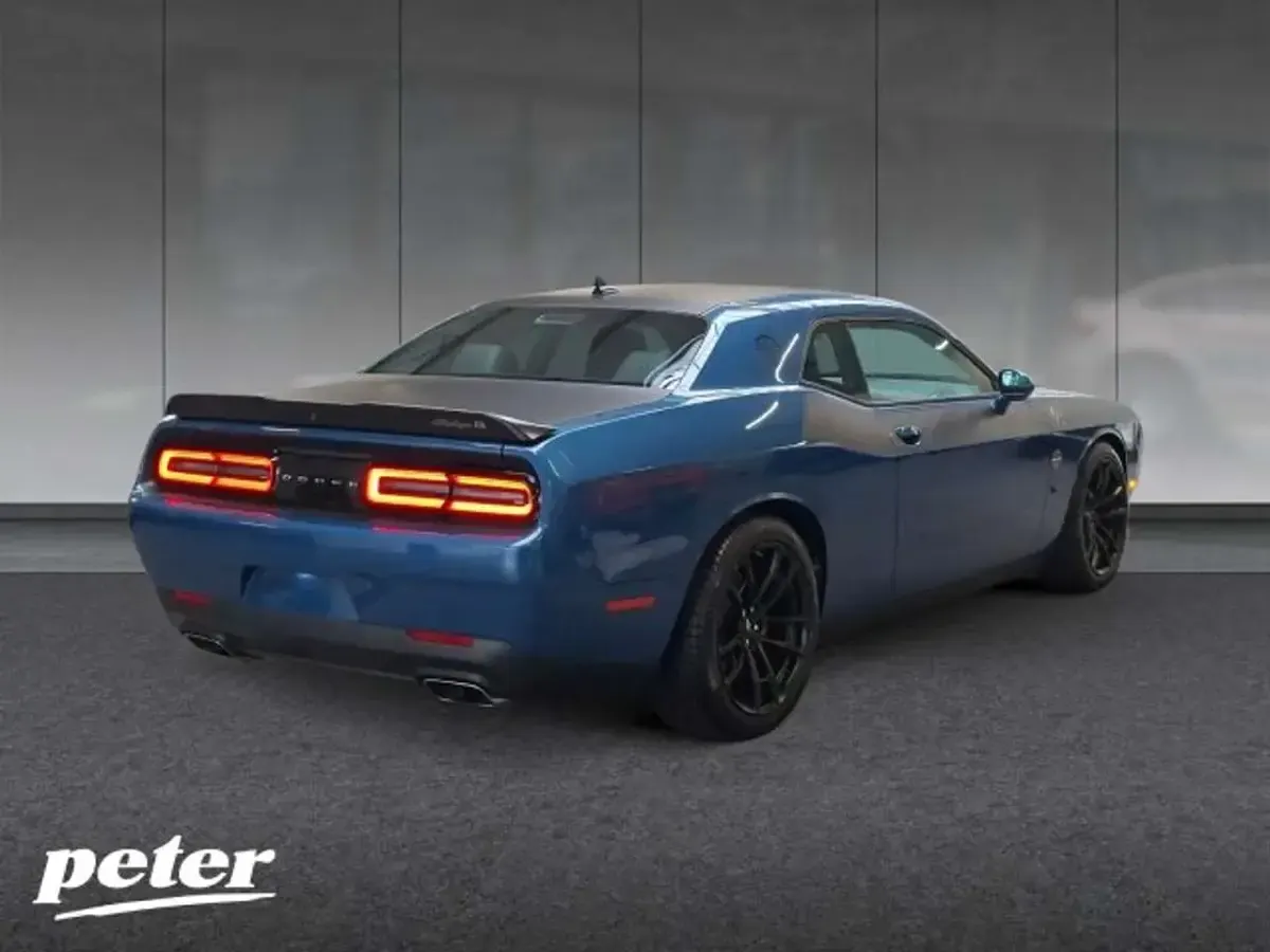 Gebraucht Dodge Challenger 377 PS (277 kW) 2023 Blau Coupé