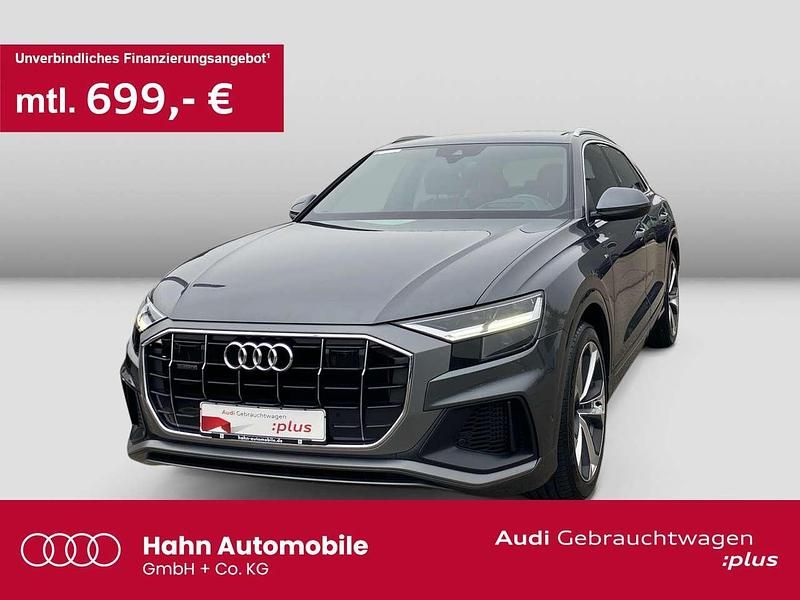 Grau Gebraucht 2021 Audi Q8 S-Line SUV | 63.830 € (Etwas zu teuer) - Bild 1/3