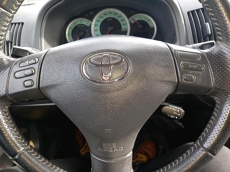 Gebraucht Toyota Corolla 177 PS (130 kW) 2007 Silber Kombi