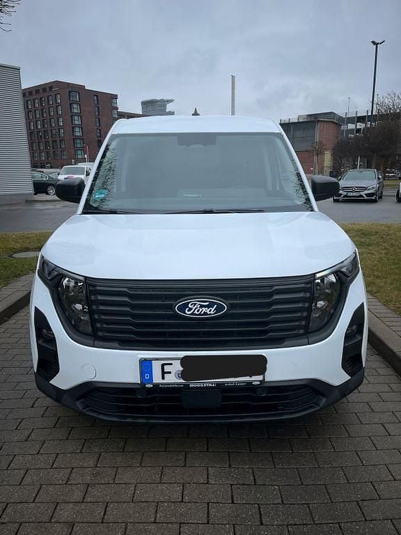 Gebraucht Ford Transit Trend 125 PS (91 kW) 2024 Weiß Van / Kleinbus