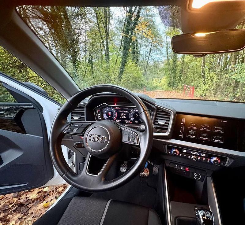 Weiß Gebraucht 2019 Audi A1 Sportback Kleinwagen | 18.500 € (Fairer Preis) - Bild 1/4