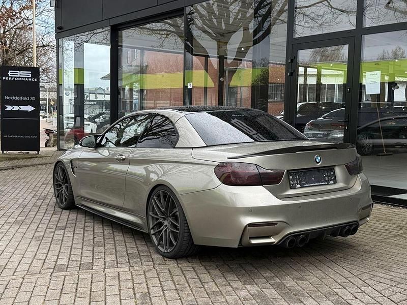 Gebraucht BMW M4 Cabriolet Performance 517 PS (380 kW) 2015 Schwarz Cabrio