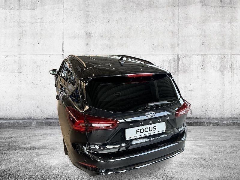 Gebraucht Ford Focus ST-Line X 125 PS (91 kW) 2026 Schwarz Kombi
