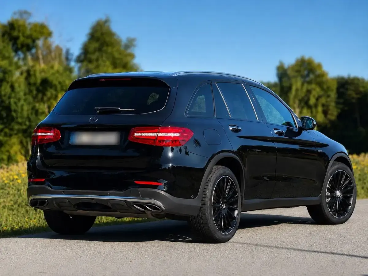 Gebraucht Mercedes GLC43 AMG AMG 367 PS (269 kW) 2018 Schwarz SUV