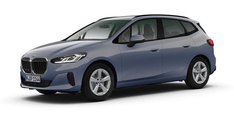 Grau Gebraucht 2025 BMW 220 Active Tourer Luxury Line Van / Kleinbus | 31.583 € (Guter Preis) - Bild 1/3