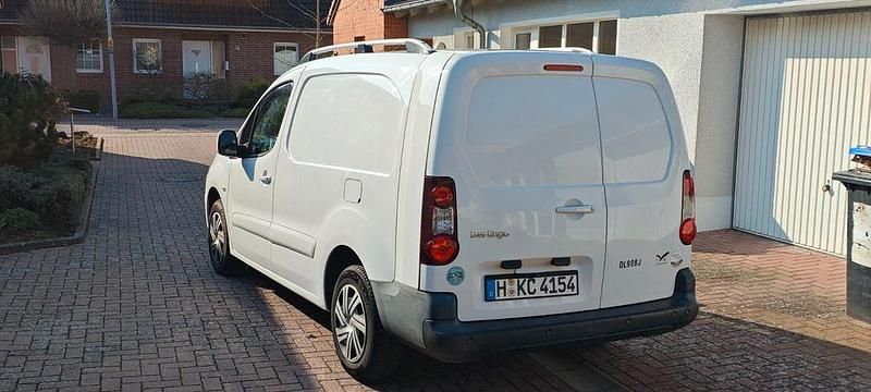 Gebraucht Citroën Berlingo Shine 120 PS (88 kW) 2016 Weiß Van / Kleinbus