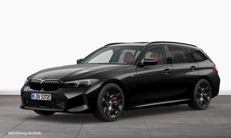 Schwarz Gebraucht 2024 BMW 330e M Sport Kombi | 53.912 € - Bild 1/3