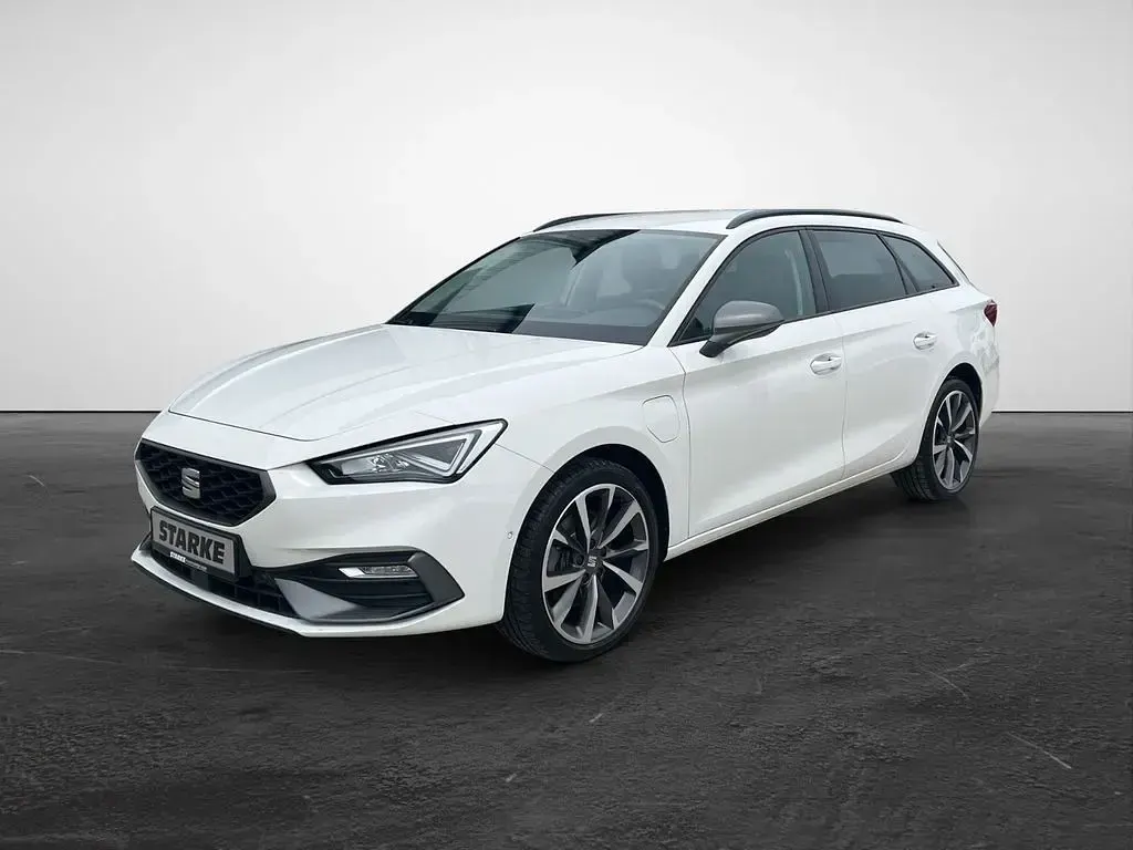 Gebraucht Seat Leon FR 204 PS (150 kW) 2022 Weiß Kombi