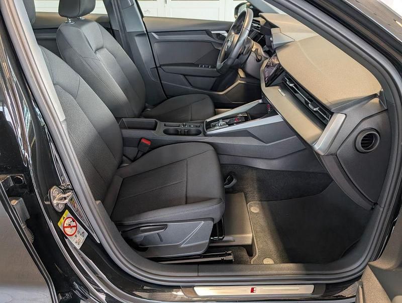 Gebraucht Audi A3 S-Line 150 PS (110 kW) 2022 Mythosschwarz Limousine