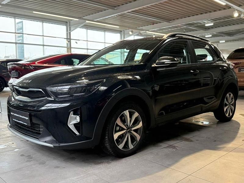 Schwarz Gebraucht 2025 Kia Stonic Vision SUV | 19.790 € (Guter Preis) - Bild 1/4