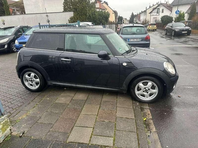 Gebraucht Mini Cooper 120 PS (88 kW) 2007 Astro black metallic Kleinwagen