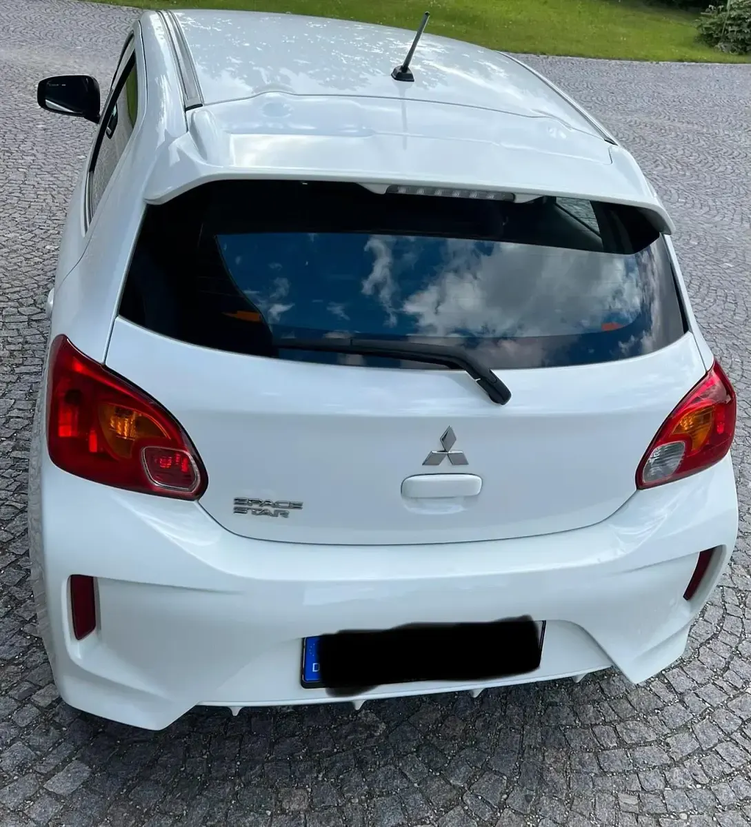 Gebraucht Mitsubishi Space Star Spirit 71 PS (52 kW) 2021 Weiß Kleinwagen