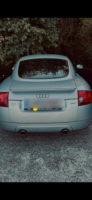 Silber Gebraucht 2002 Audi TT Coupé | 5.000 € (Guter Preis) - Bild 1/2