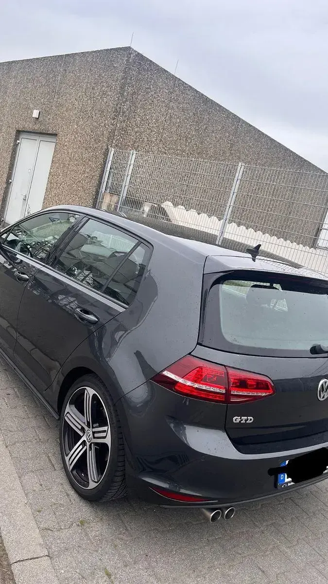 Gebraucht VW Golf VII GTD 184 PS (135 kW) 2013 Grau Limousine