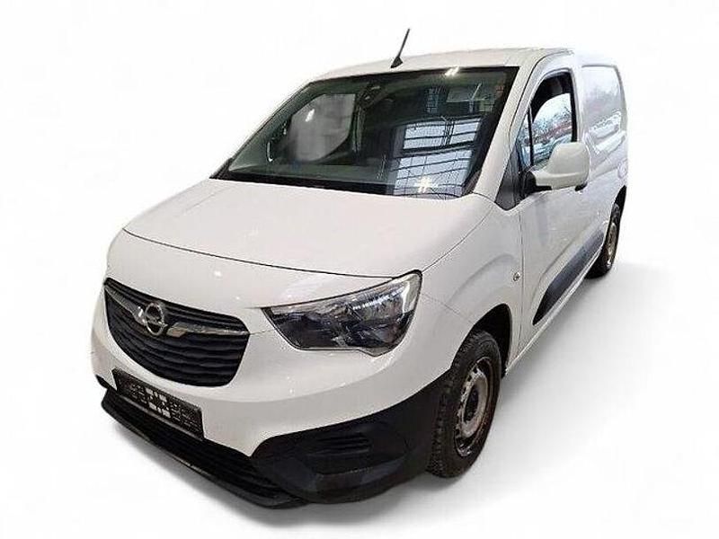 Weiß Gebraucht 2020 Opel Combo Edition Limousine | 8.996 € (Fairer Preis) - Bild 1/3