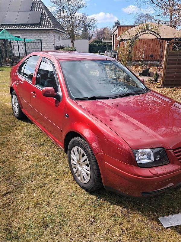 Gebraucht VW Bora 101 PS (74 kW) 1998 Rot Limousine