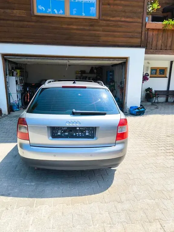 Gebraucht Audi A4 179 PS (131 kW) 2003 Grau Kombi