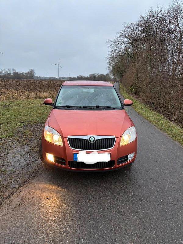 Gebraucht Skoda Fabia Ambiente 86 PS (63 kW) 2007 Rot Kleinwagen