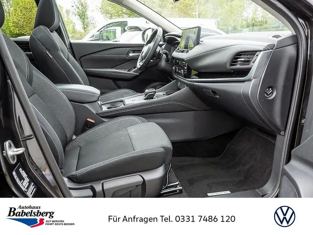 Gebraucht Nissan Qashqai 158 PS (116 kW) 2024 Rot SUV