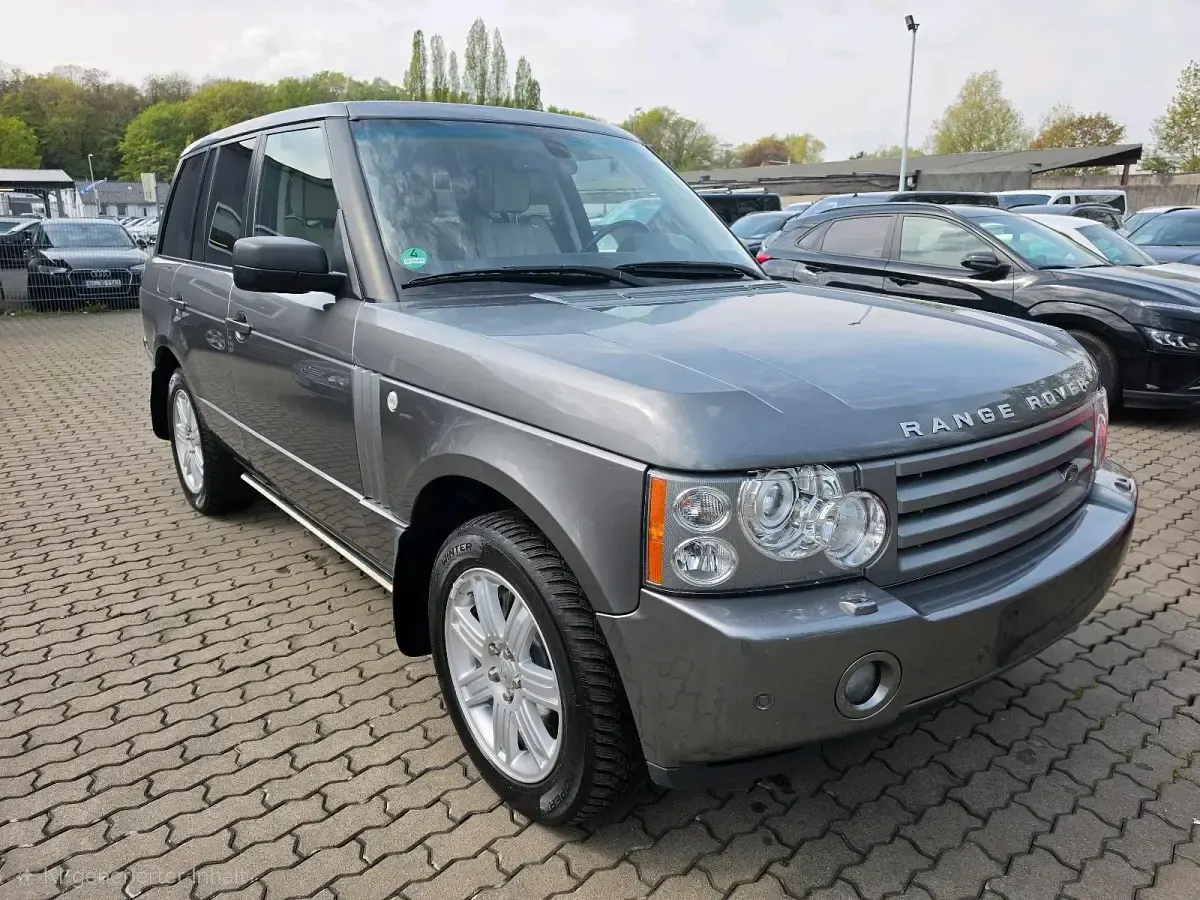 Gebraucht Land Rover Range Rover 272 PS (200 kW) 2008 Grau SUV