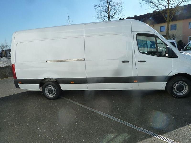 Gebraucht Mercedes Sprinter 170 PS (125 kW) 2022 Weiß Van